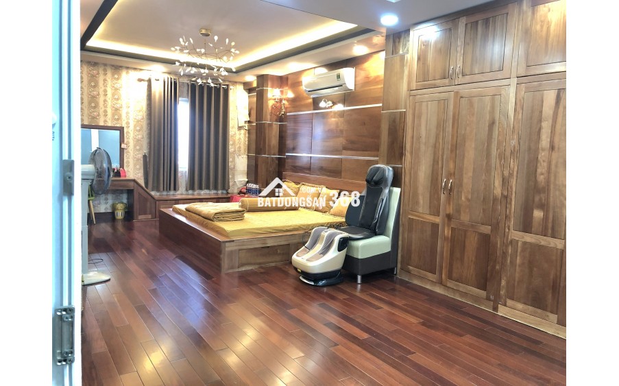 Bán Tòa Nhà 8 Tầng, Thang Máy, 1164m² Sàn, Dòng Tiền Sẵn, Mặt Tiền Cao Thị Chính, Chỉ 55 tỷ, Quận 7