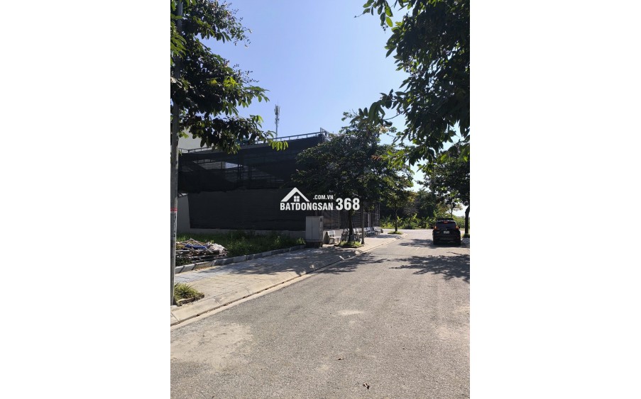 Bán Đất 250m2 Khu C - Khu đô thị Nguyên Khê - Đông Anh - Hà Nội. Giá 105tr/m2