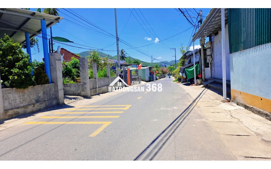 1,380 CÓ TL/120m SÁT ĐƯỜNG NHỰA, TRƯỜNG CẤP 1