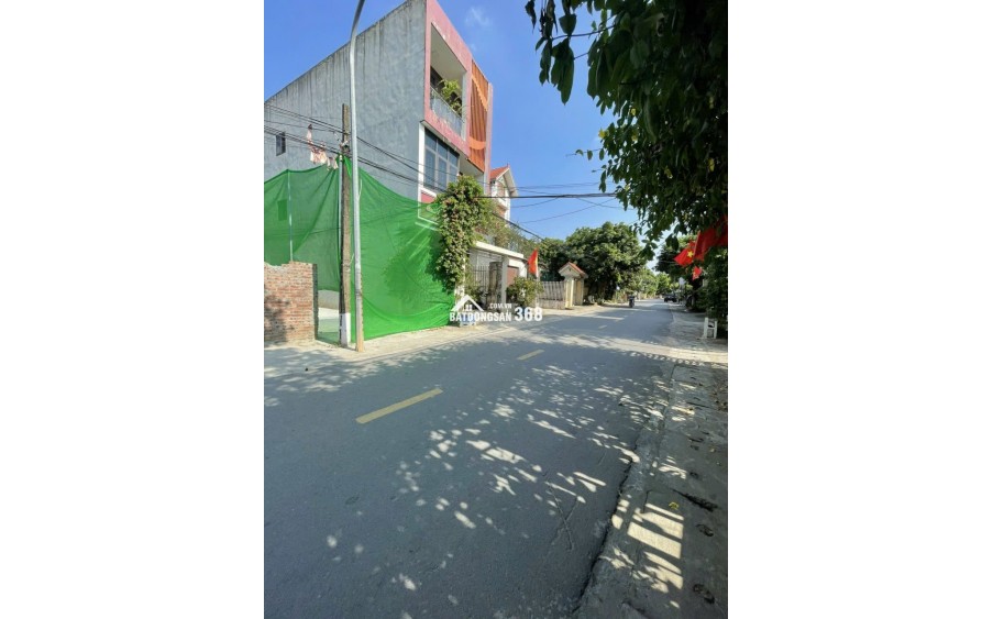 Cần tiền thanh khoản gấp mảnh đất đẹp, kinh doanh tốt, giá đầu tư cực hời