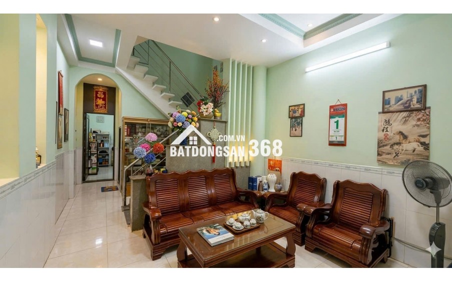 Ngay   Nguyễn Sơn - Tân Phú -Hẻm Xe Hơi Né  - Nhà 3 Tầng -80m2  - CHỈ NHỈNH 8 TỶ