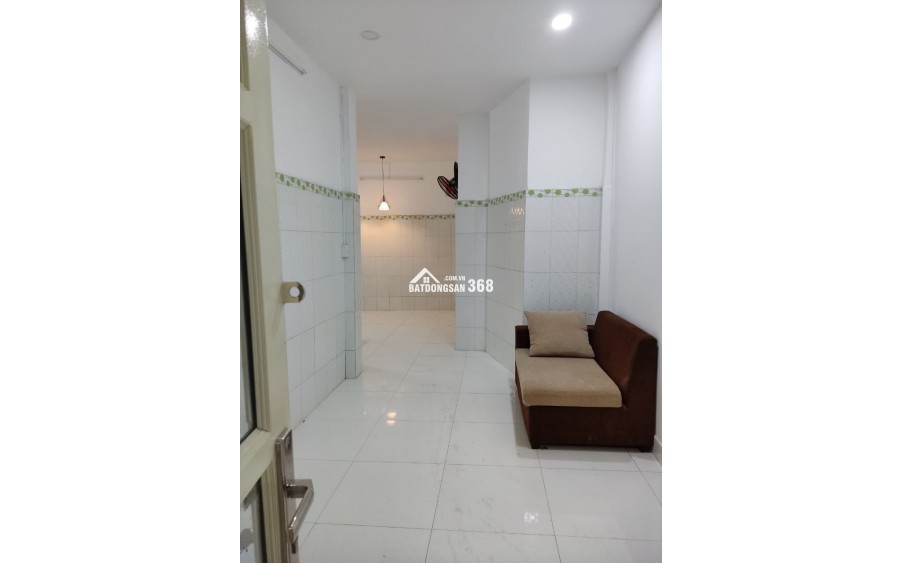 Cho thuê nhà nguyên căn hẻm Dương Bá Trạc – Phường Chánh Hưng, TP.HCM