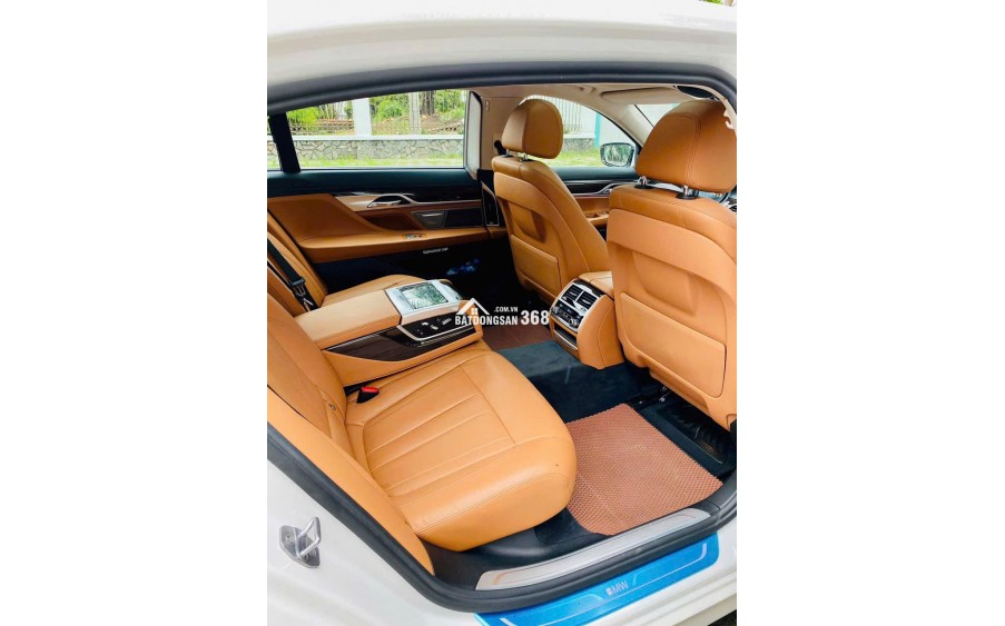 BMW 2018 CỰC ĐẸP – GIÁ CHỈ 1 TỶ 650 TRIỆU