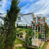 Bán GẤP Villa Nghỉ Dưỡng CHỈ 3,65TỶ, Full Nội Thất Mới, SỔ SẴN, Thuê Lại 3 Năm, Ngay Cạnh Hồ Ngọc.