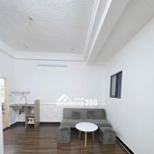 Bán nhà cho thuê căn hộ dịch vụ 5 tầng  ngay hẻm ô tô Tân Phú  giá 8 tỷ 200