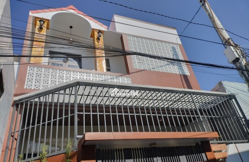 Chính Chủ Bán Nhà Xây Mới Gần Biển Nha Trang Giá Tốt có Hoa Hồng!