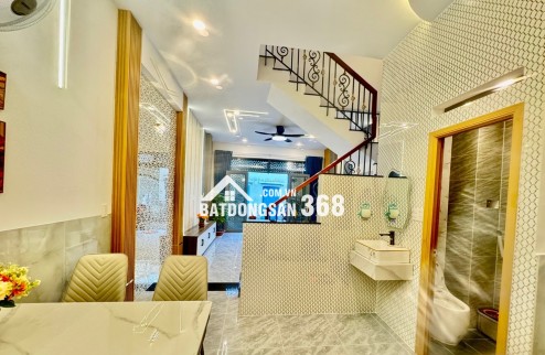 HẺM XE HƠI - HẺM THÔNG - KHU DÂN TRÍ AN NINH - NGANG GẦN 5M BỀ THẾ - NHÀ MỚI FULL NỘI THẤT VÀO Ở NGAY.