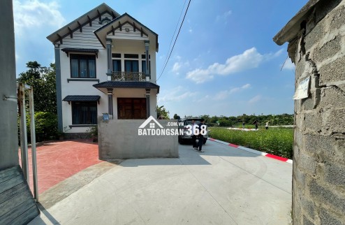 TÀI CHÍNH HƠN 1 TỶ, SỞ HỮU LÔ ĐẤT CÁCH NGÃ TƯ XUÂN MAI 2KM.