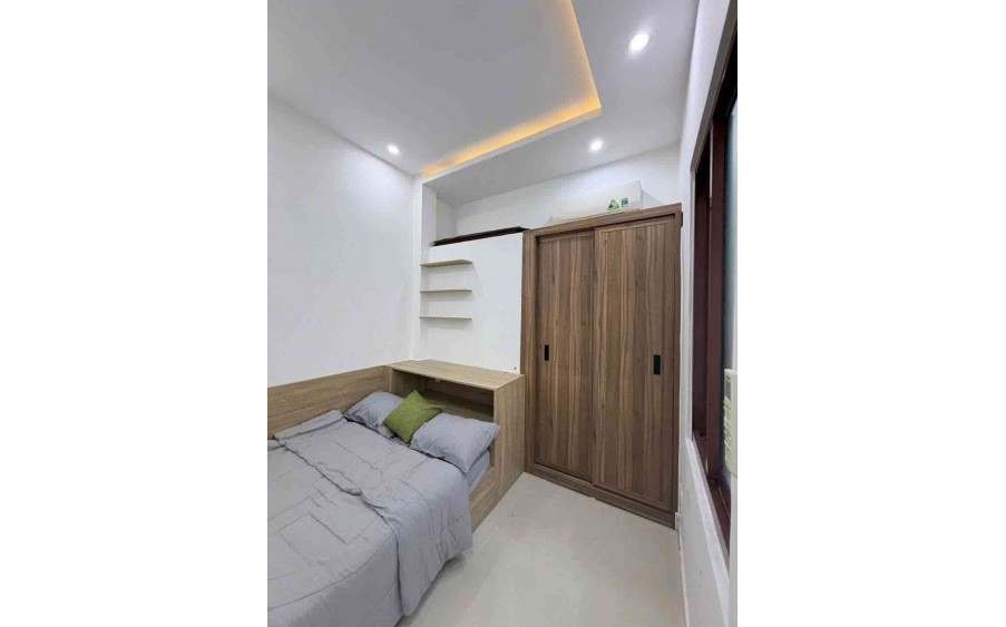 BÁN NHÀ 3 TẦNG LÔ GÓC 2 MẶT KIỆT Ô TỘ - NGAY SAU LỨNG BẾN XE TRUNG TÂM ĐÀ NẴNG
