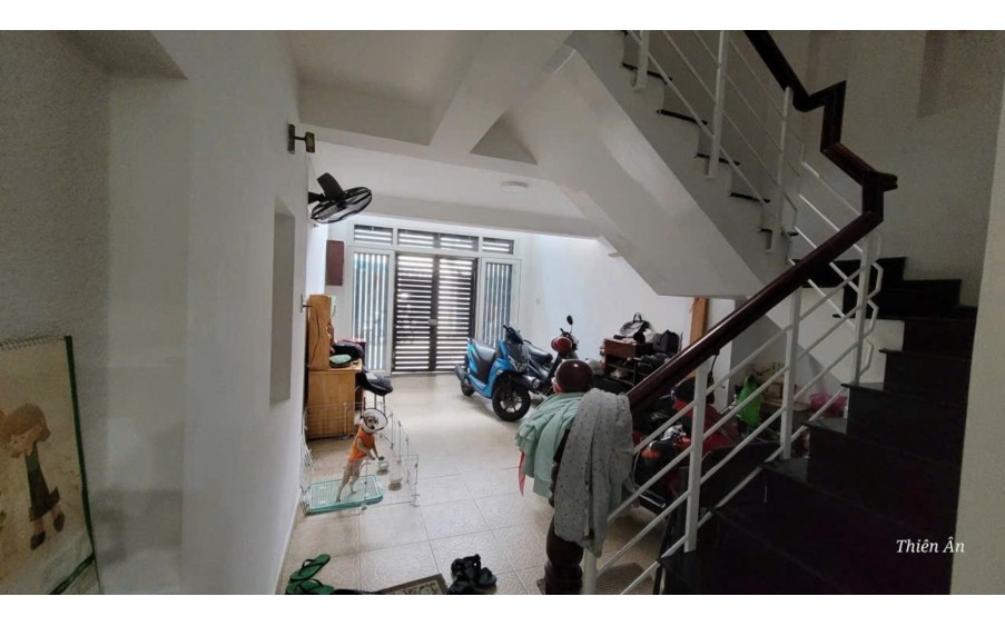 Bán nhà Hiệp Thành Q12, 5PN, hẻm xe hơi, khu phân lô đẹp.