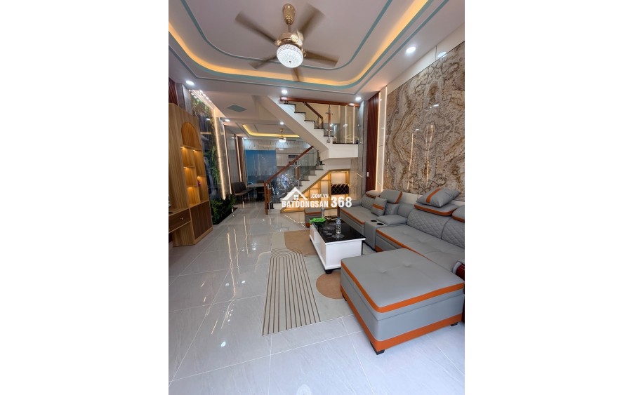 HÀNG HIẾM NHÀ ĐẸP 3 TẦNG CHỈ 5.X TỶ