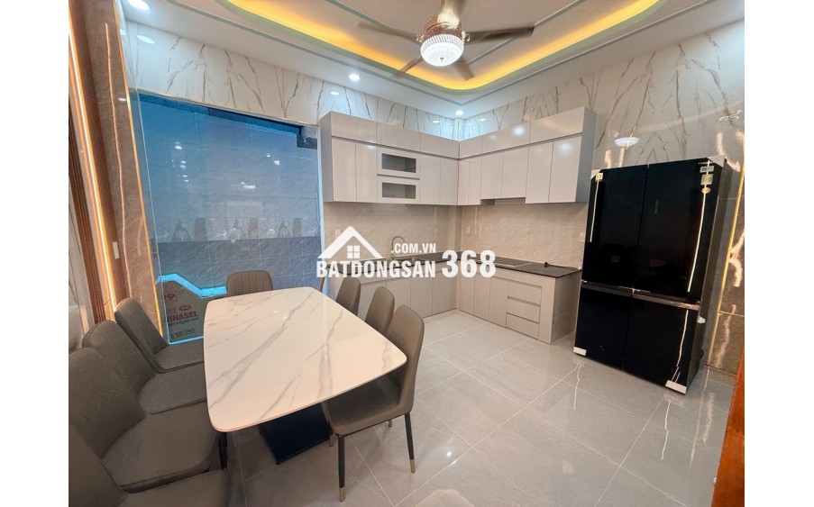 HÀNG HIẾM NHÀ ĐẸP 3 TẦNG CHỈ 5.X TỶ