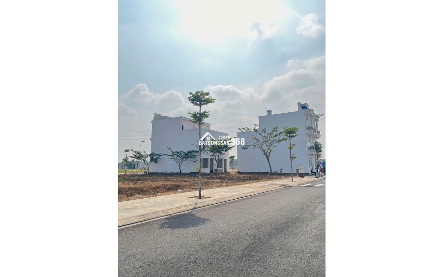 - Cách TP.HCM 60 Phút - Đất 75m² Chỉ 793 Triệu