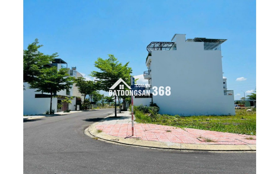 Cần bán gấp lô đất 70m2, Phước Hòa, sổ sẵn, hỗ trợ bank