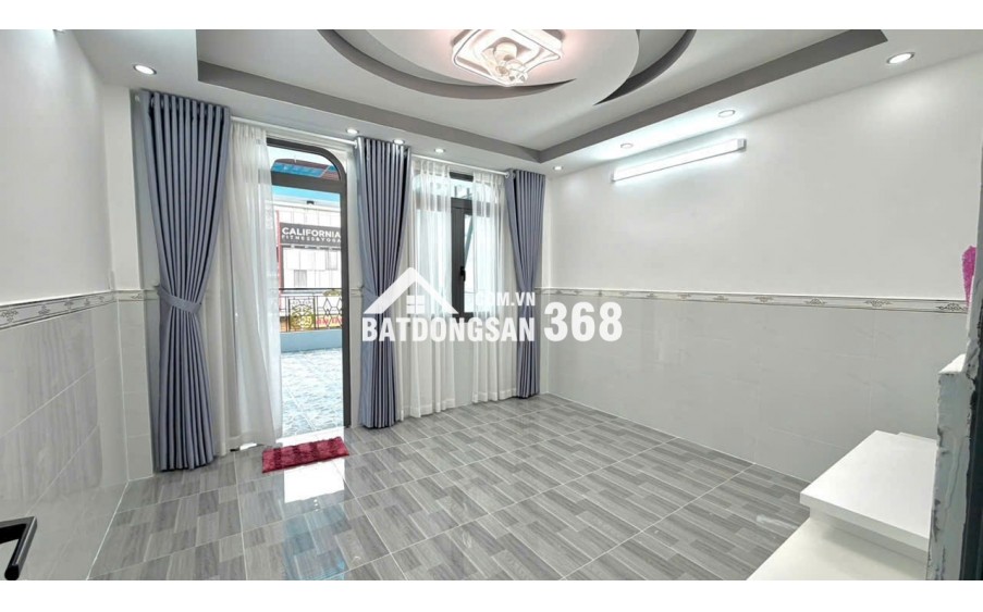 Mặt tiền Nguyễn Oanh – vị trí cực đẹp, gần CityLand, ngay ngã tư Phan Văn Trị, khu vực buôn bán sầm uất ngày đêm