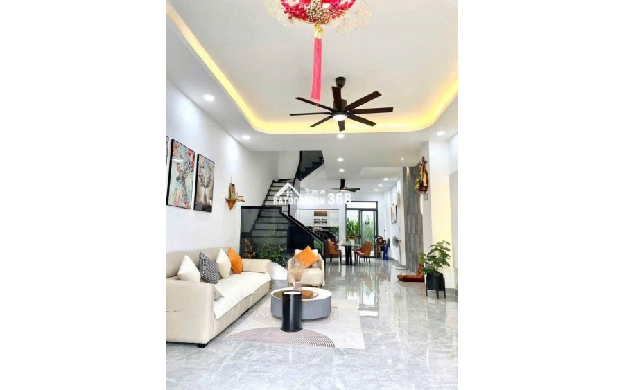  NHÀ PHỐ 1 TRỆT 2 LẦU – THIẾT KẾ ĐẸP, CÔNG NĂNG ĐẦY ĐỦ