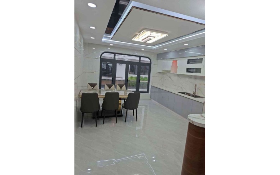 BÁN NHÀ 5 TẦNG KIÊN CỐ – HẺM XE HƠI BÌNH TÂN