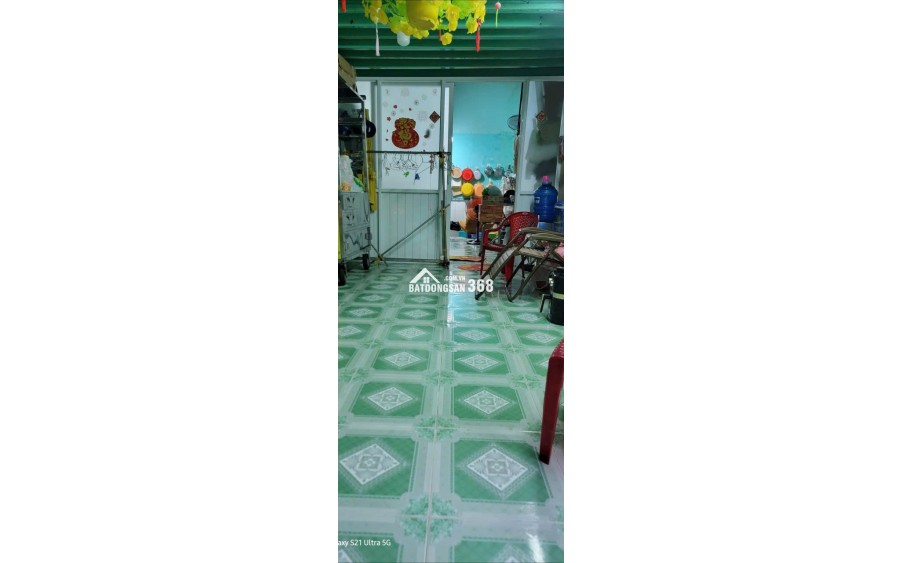 Bán nhà cấp 4 suốt có 1 gác gỗ ngay trung tâm Đầm Sen Q11