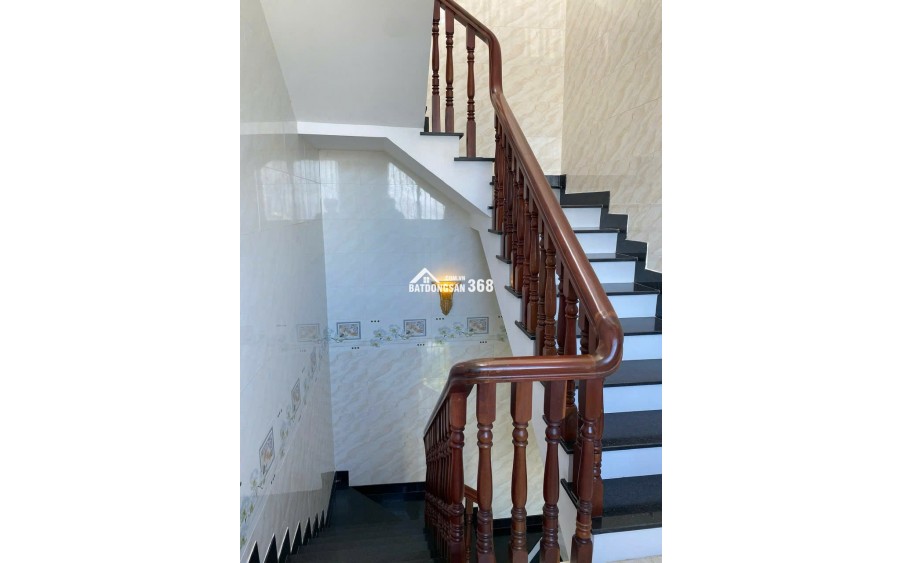 Bán nhà MT đường 17 khu bên sông phường Hiệp Bình Chánh , Thủ Đức