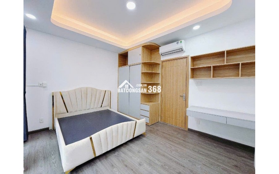 Bán Nhà 65m² Giá Chỉ 12 Tỷ ở Quận 7 - Vị Trí Đẹp, Sổ Hồng Riêng