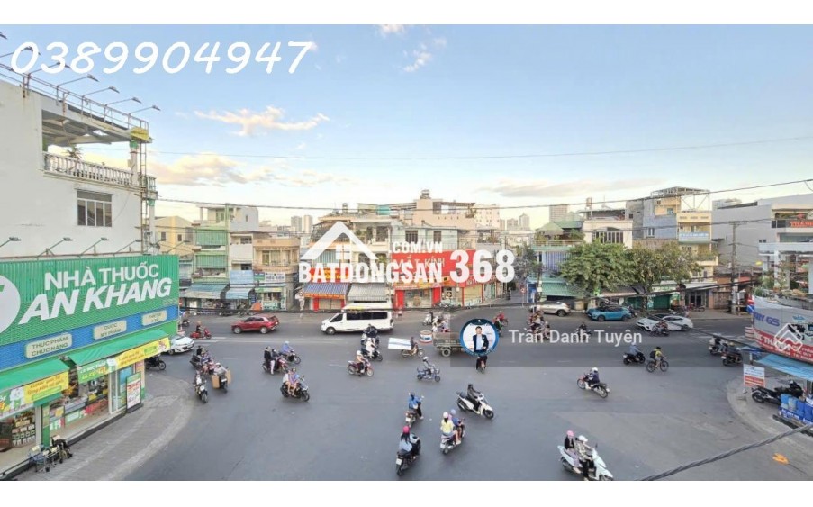 Bán siêu phẩm nhà đẹp căn góc vòng xoay đầu tư kinh doanh
