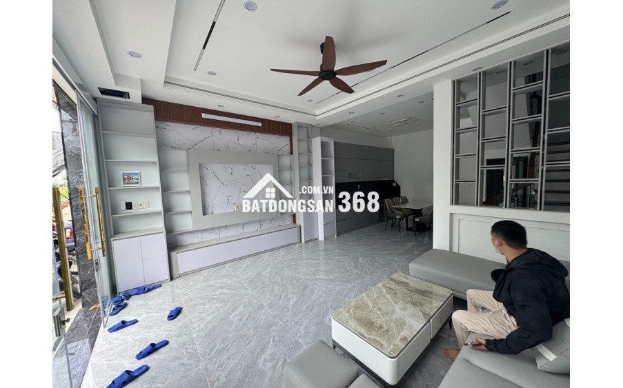 BÁN GẤP CĂN 4 TẦNG ĐẸP Ở AN DƯƠNG - HẢI PHỎNG