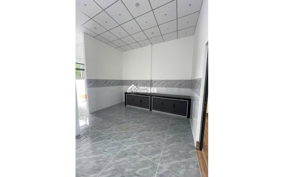 BÁN NHÀ LIỀN KỀ 300M2 FULL ĐẤT THỔ CƯ