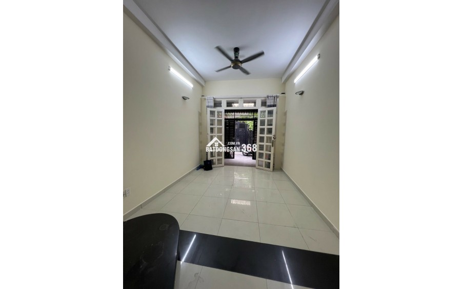 cần bán Nhà 1 trệt 2 lầu Nguyễn Oanh Quang Trung 55m2
