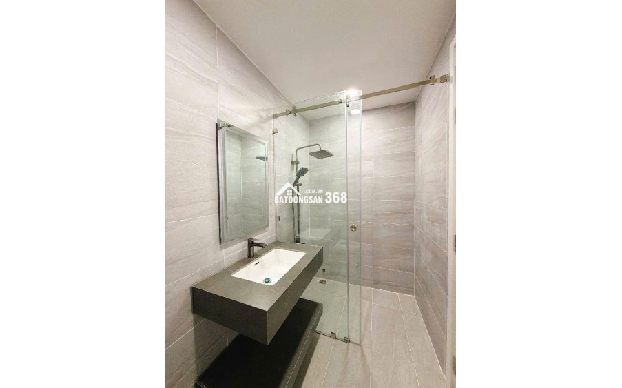 Bán Nhà 65m² Giá Chỉ 12 Tỷ ở Quận 7 - Vị Trí Đẹp, Sổ Hồng Riêng