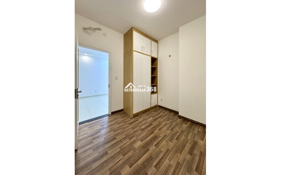 Chính chủ cho thuê căn hộ 2PN Florita Quận 7- Tầng 11, View sông - Mới sơn - Chỉ 13,5 triệu/tháng