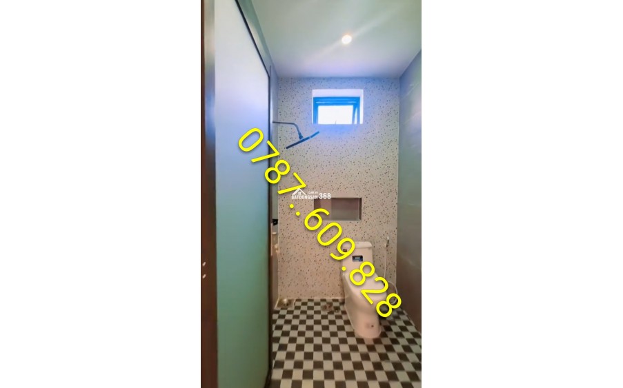 CHỈ 7⃣0⃣0⃣ TR - NHÀ CẤP 4,  CHỦ GỬI BÁN GẤP THƯƠNG LƯỢNG MẠNH TẠI BÌNH CHÁNH