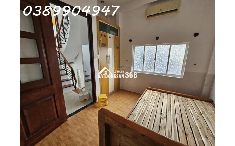 Nhà 4 tầng đường Hồng Lĩnh - vị trí cực xịn. Giá: 5 tỷ