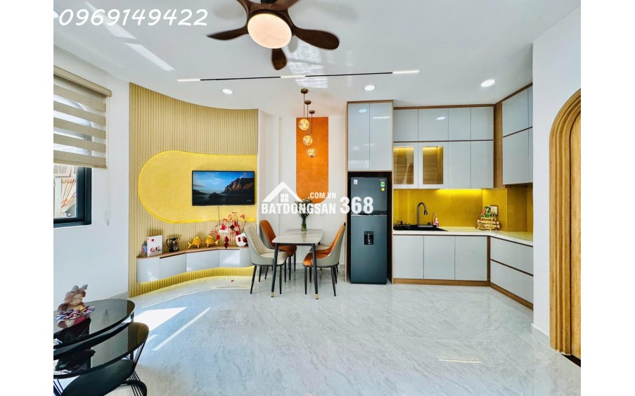 SIÊU PHẨM MỚI ĐẸP 2 MẶT TIỀN HẺM XE HƠI 7 CHỖ TỚI NHÀ -  2 TẦNG - DTSD 50M2. NHỈNH 5TY