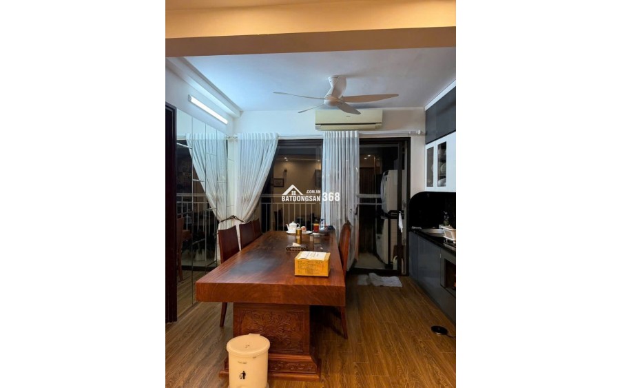 5,3 tỷ! Chuyển Nhượng Căn Hộ 85m2 tại CT10 chung cư Việt Hưng, Long Biên
