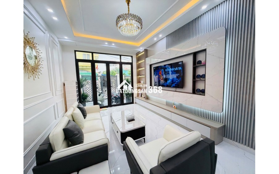 Nhà đẹp gần Vinhomes Imperia Hồng Bàng 4 tầng full nội thất, ô tô đõ cửa