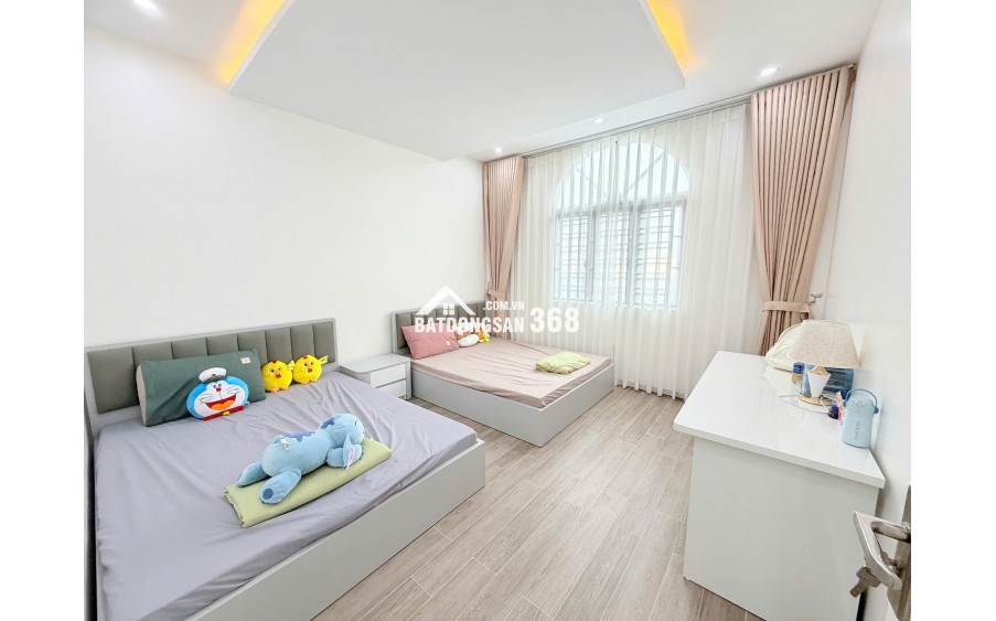 Nhà đẹp gần Vinhomes Imperia Hồng Bàng 4 tầng full nội thất, ô tô đõ cửa