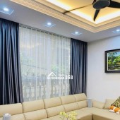 Nhà Đẹp Mặt Phố Cấp 4 Hồ Tùng Mậu Bắc Từ Liêm 30m 18,5 Tỷ