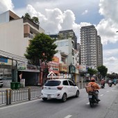 Bán Nhà 65m² Giá Chỉ 12 Tỷ ở Quận 7 - Vị Trí Đẹp, Sổ Hồng Riêng