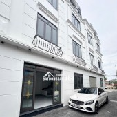 Nhà Đồng Hoà Kiến An ô tô đỗ cửa 4 tầng giá chỉ 3,05 tỷ ngay trung tâm