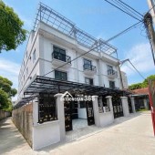 Chỉ còn 1 căn trung tâm thị trấn Chúc Sơn, giá siêu tốt.