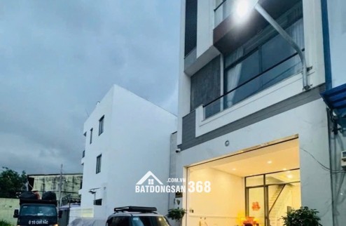  CHỦ BÁN GẤP HẠ GIÁ 150 TRIỆU - NHÀ 4 TẦNG HẺM XE HƠI NGUYỄN THỊ TÚ