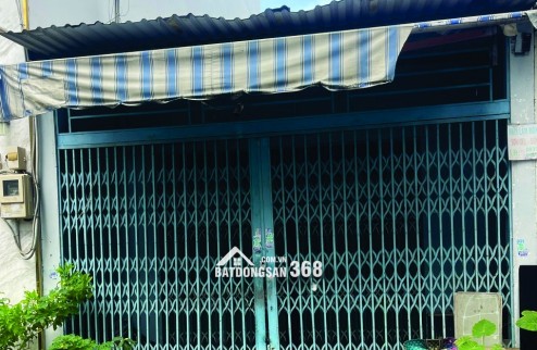 Nhà 2 mặt tiền, DT: 92m2, vị trí tốt, thích hợp đầu tư