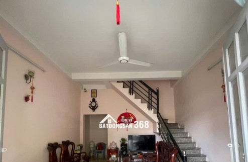Bán nhà gấp, nhà chính chủ, giá cả còn thương lượng, bớt tí lộc
