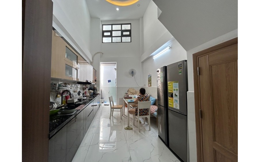 Cần bán nhà hẻm ô tô Nguyễn Văn Đậu, khu dân cư an ninh, nhà mới 4tầng 5PN 6WC 8,7tỷ