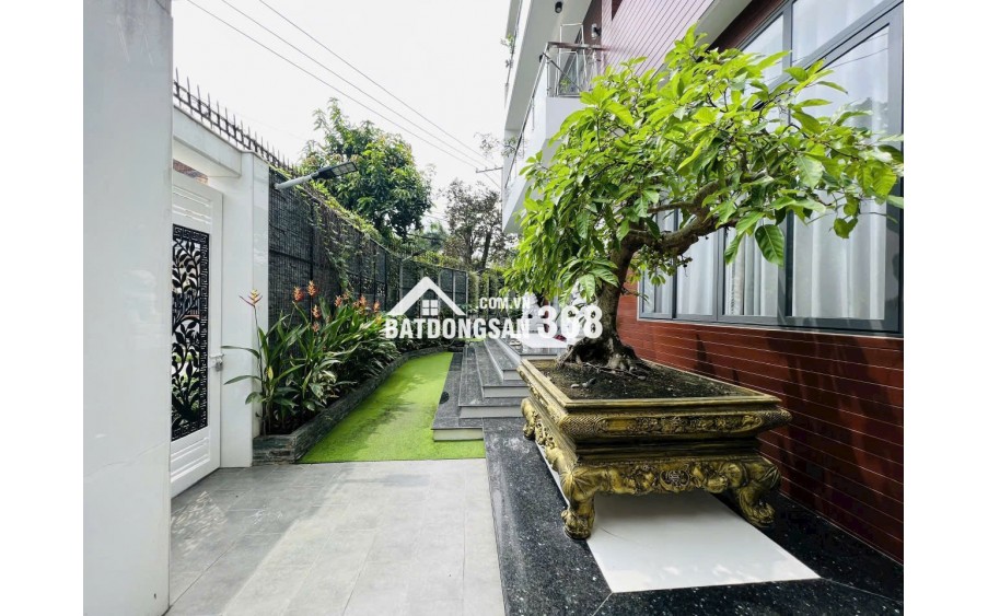  Cần Bán Biệt Thự 490m² Gần KDL Bến Xưa | 1 Hầm 3 Lầu | Vị Trí Đẹp