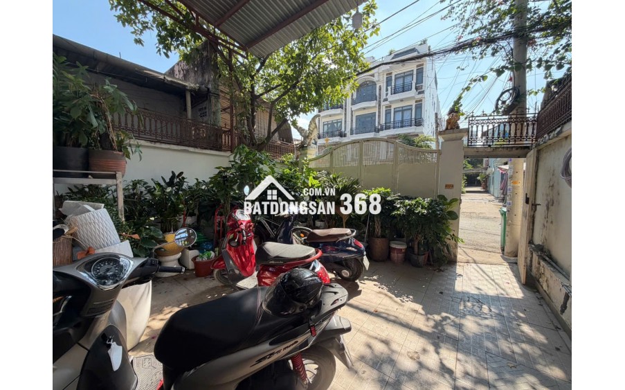 THỦ ĐỨC – BÁN CĂN HỘ DỊCH VỤ 17 PHÒNG, DÒNG TIỀN 60M+/THÁNG, MẶT TIỀN 20M (GIÁP BÌNH THẠNH)