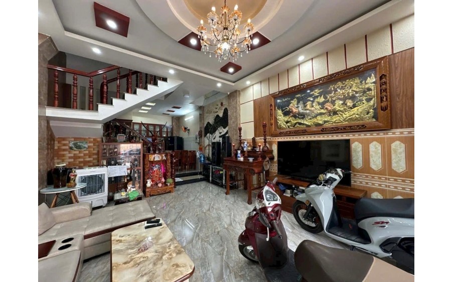 Nhà đẹp gò vấp - hẻm ô tô - dọn vào ở ngay