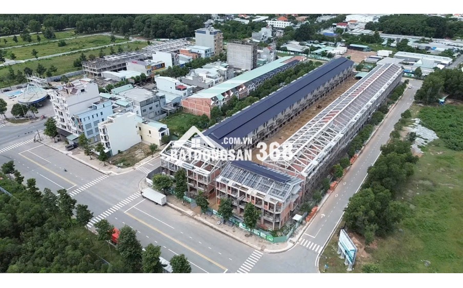 TRẢ TRƯỚC 920 TRIỆU NHẬN NGAY NHÀ PHỐ FIESTAR CENTRAL  - TẠI T PHƯỜNG BÌNH DƯƠNG - SÀI GÒN