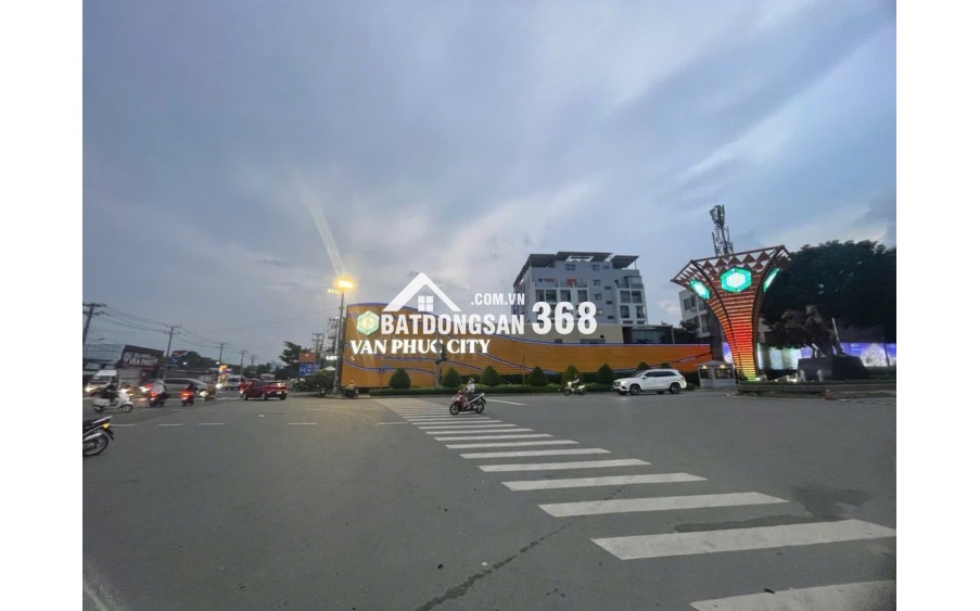 90m2 - Quốc lộ 13 - Nhà 2 mặt tiền trước sau - hẻm Ô tô tới cửa – Hiệp Bình Phước – Nhà 3 tầng hoàn công đủ