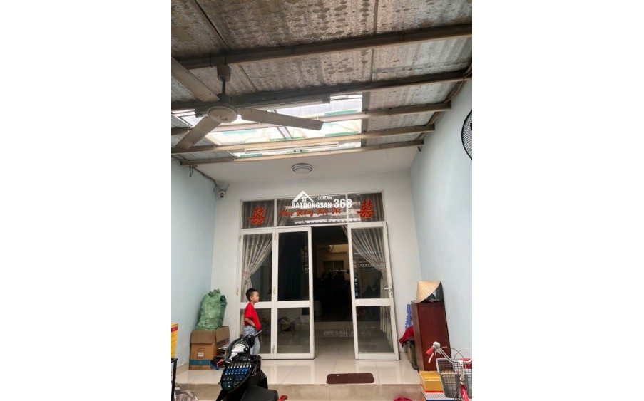 Bán nhà mặt tiền TTN 11, P. Tân Thới Nhất Q12